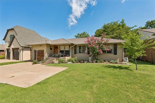 1105 Bedford Dr, Nichols Hills, OK, 73116-6401 | Card Image