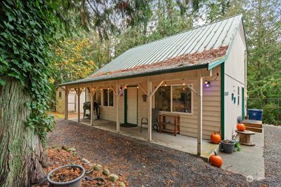 19832 Marine Drive, House other with 3 bedrooms, 1 bathrooms and null parking in Stanwood WA | Image 2