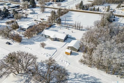 306 2nd Street E, Smeaton, SK, S0J2J0 | Card Image