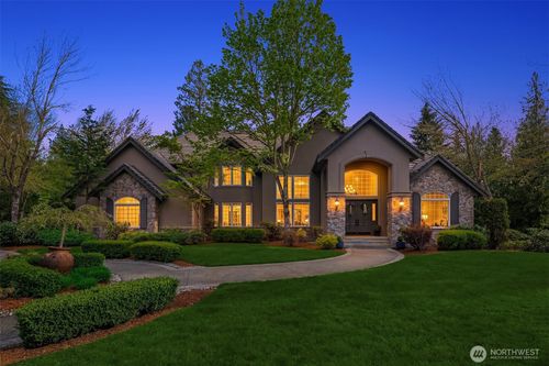 23233 257th Ave Se, Maple Valley, WA, 98038-7636 | Card Image
