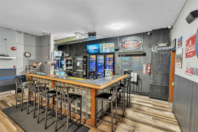 Commercial Sale in Stony Mountain 4