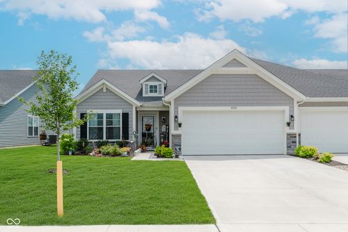 7091 Lillian Pl, Cumberland, IN, 46229-4150 | Card Image
