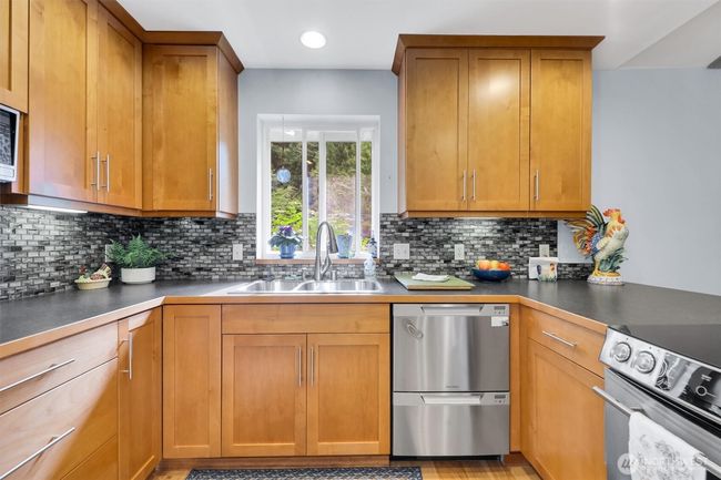 4623 224th Street Se, House other with 3 bedrooms, 2 bathrooms and 1 parking in Bothell WA | Image 12