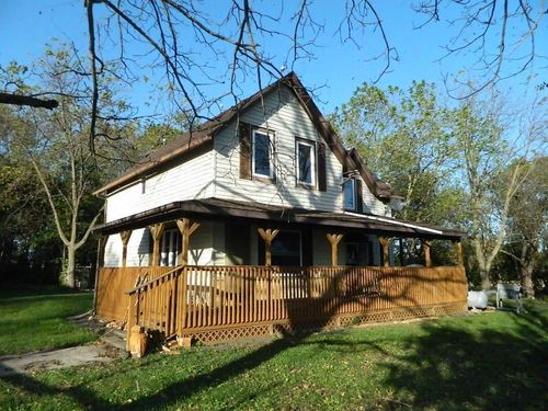 12624 Us Highway 212, Sacred Heart, MN, 56285-1247 | Card Image