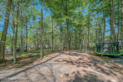 136 Carousel Ct, Covington Twp, PA, 18424 | Card Image