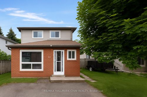 61 Corbett Dr, Barrie, ON, L4M5V6 | Card Image
