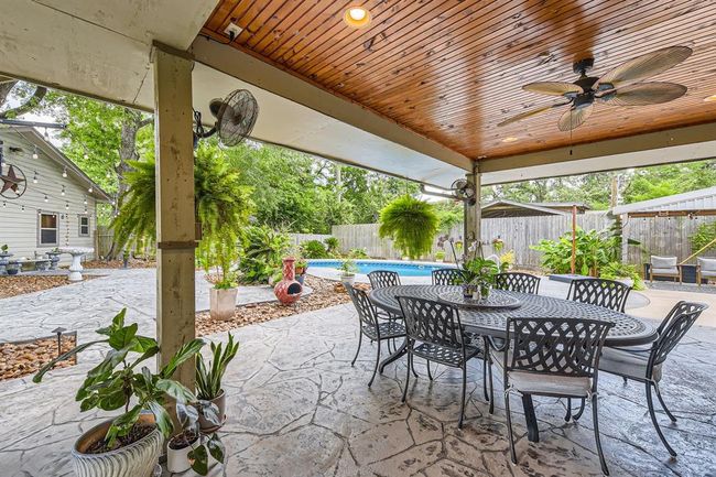 Covered patio | Image 45