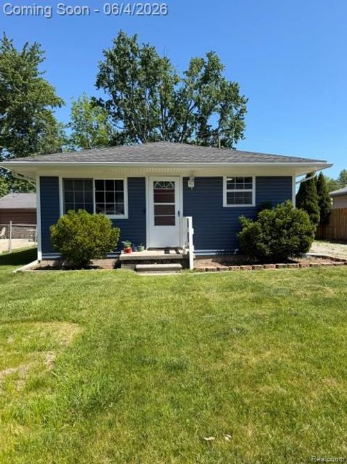 714 Lowell St, Marine City, MI, 48039-1798 | Card Image