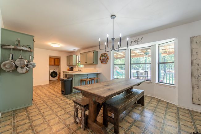 103 Irvin Ln, House other with 3 bedrooms, 2 bathrooms and null parking in Mt Vernon TX | Image 9