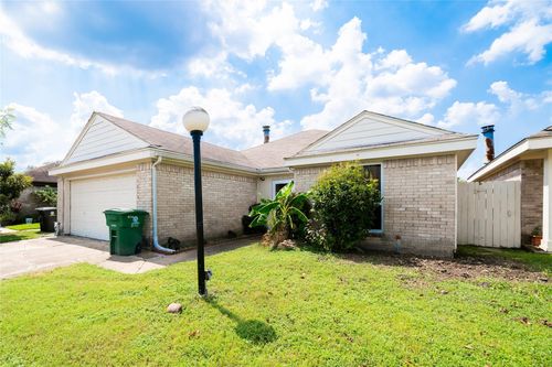 6122 Havendale Dr, Houston, TX, 77072-1524 | Card Image