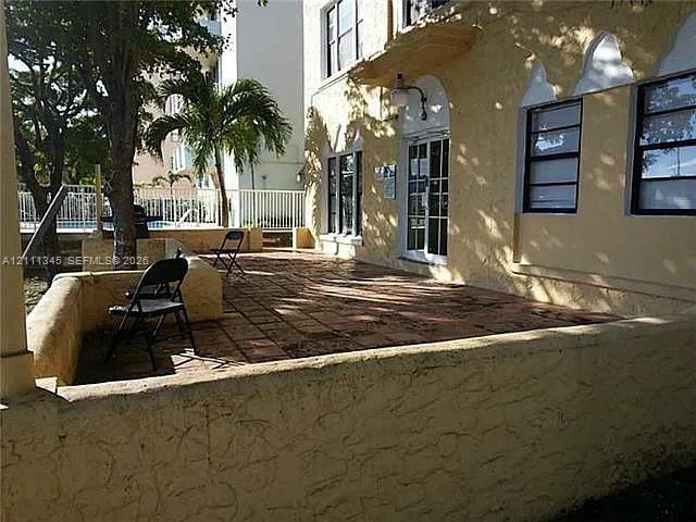 Residential Lease in Miami Beach 2