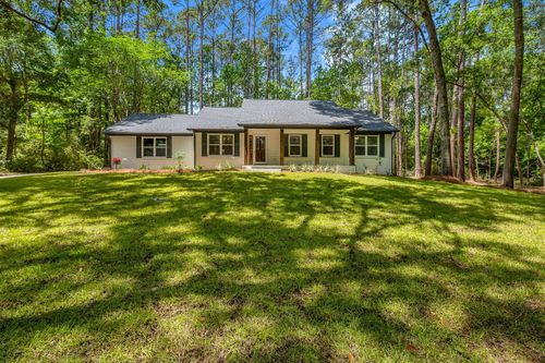 10564 Lake Iamonia Dr, Tallahassee, FL, 32312-3734 | Card Image