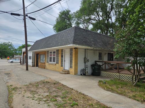 2768 W Winston Rd, Rothbury, MI, 49452-9701 | Card Image