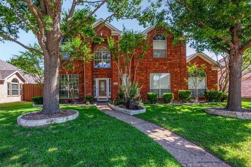 9673 Sean Dr, Frisco, TX, 75035-6064 | Card Image