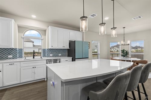 14892 Hometown Dr, Frisco, TX, 75035-5674 | Card Image