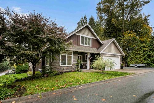 4-8455 Unity Dr, Chilliwack, BC, V4Z0B8 | Card Image