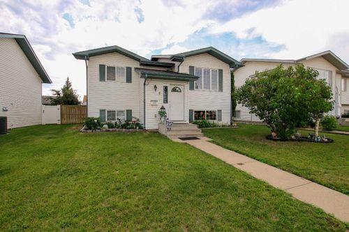 6 Kilburn Crescent, Red Deer, AB, T4P3V1 | Card Image