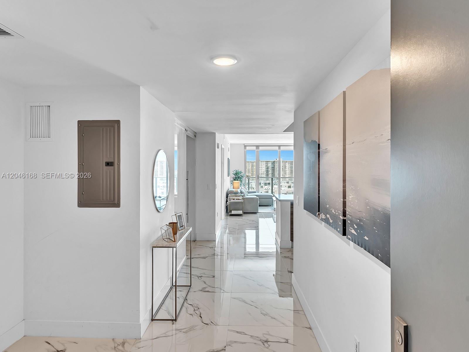 Residential in Sunny Isles Beach 4