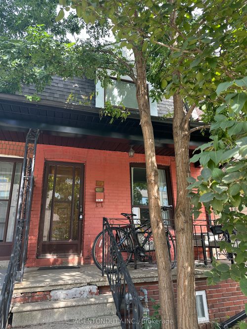 51 Perth Ave, Toronto, ON, M6R2C1 | Card Image