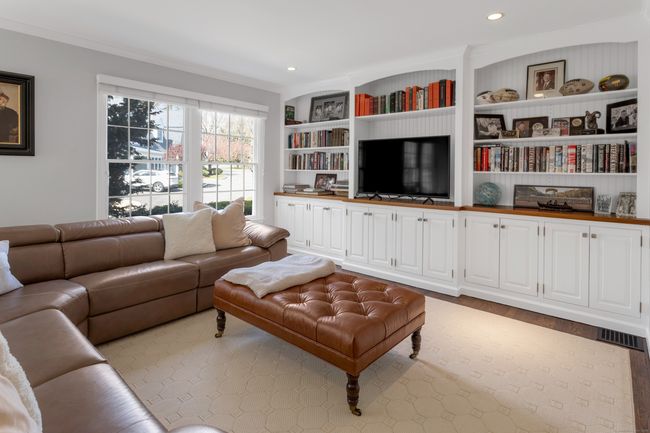31 Lakeview Ave, Condo with 4 bedrooms, 4 bathrooms and null parking in New Canaan CT | Image 16
