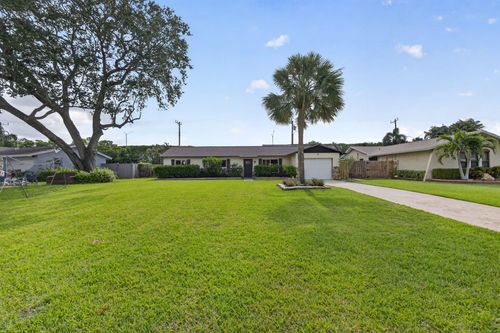 9820 Jonquil Circle N, Palm Beach Gardens, FL, 33410 | Card Image