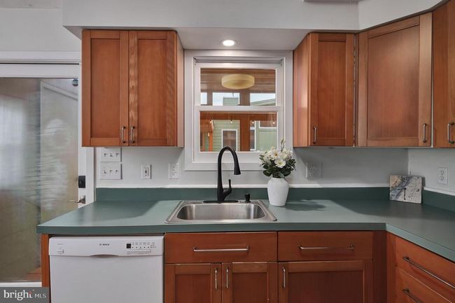 2502 Central Ave, House other with 5 bedrooms, 3 bathrooms and null parking in Barnegat Light NJ | Image 7