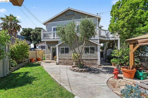 611 Riverview Pl, Bethel Island, CA, 94511 | Card Image