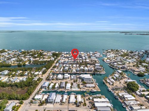 714 Garden State Ln, Key Largo, FL, 33037-2729 | Card Image