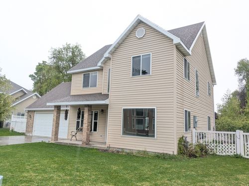 606 Leruisseau Dr, Logan, UT, 84321-6419 | Card Image