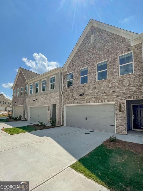 3850-3850 Denton Dr, Douglasville, GA, 30135-3339 | Card Image