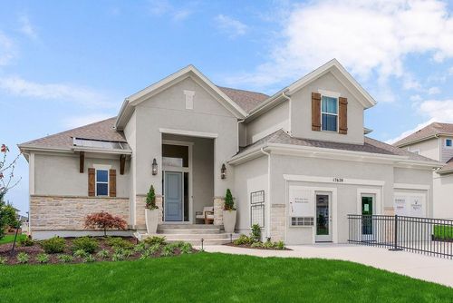 17620 High St, Overland Park, KS, 66085-8605 | Card Image