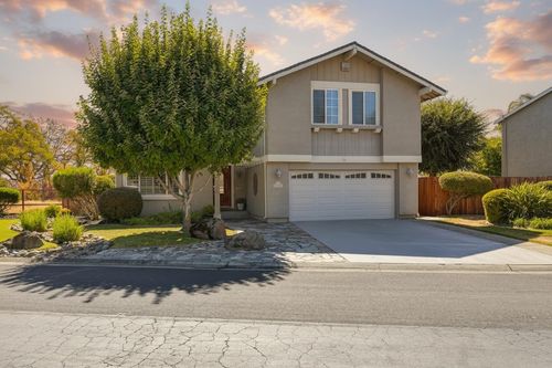 9709 Snowberry Way, Orangevale, CA, 95662-5527 | Card Image