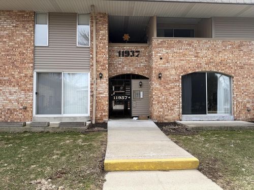 11937 Appleton Ave, Milwaukee, WI, 53224-4953 | Card Image