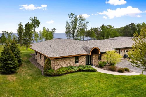 7-8357 Congdon Blvd, Duluth, MN, 55804-2747 | Card Image