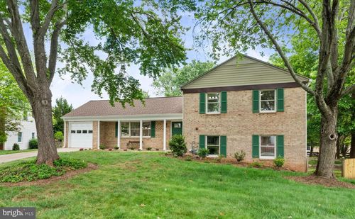 4505 Briarton Dr, CHANTILLY, VA, 20151-2606 | Card Image
