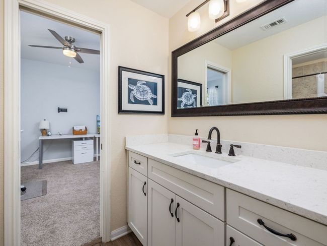 Jack & Jill bathroom | Image 20