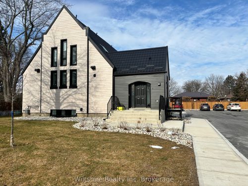 3-14 Glendale Dr, Tillsonburg, ON, N4G1J2 | Card Image