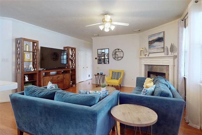 21419 Hannover Estates Dr, House other with 3 bedrooms, 3 bathrooms and 2 parking in Spring TX | Image 9