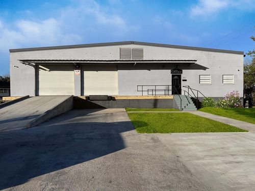 385 E Washington St, Starke, FL, 32091-2719 | Card Image