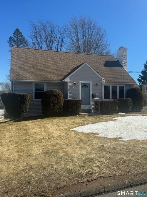 105 Crown St, Bristol, CT, 06010-6124 | Card Image