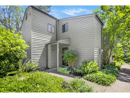 apt-1-4427 Fox Hollow Rd, Eugene, OR, 97405-4576 | Card Image