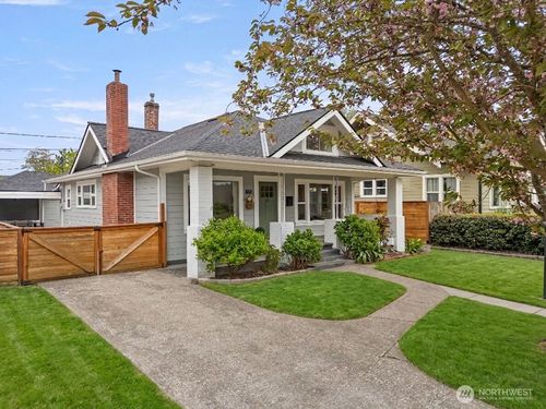 809 Sumner Ave, Sumner, WA, 98390-1432 | Card Image