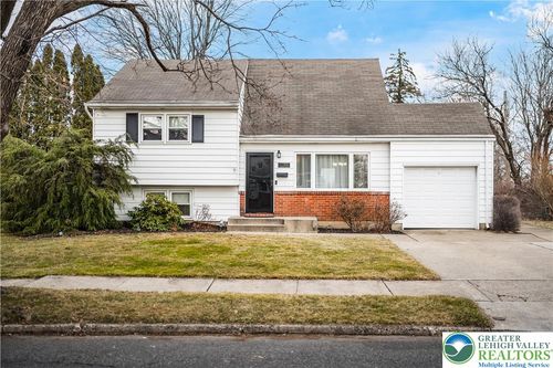 1937 Greenleaf St, Bethlehem, PA, 18017-3321 | Card Image