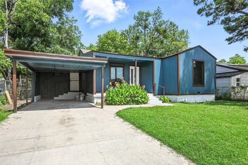 2729 Wallace St, Fort Worth, TX, 76105-4153 | Card Image
