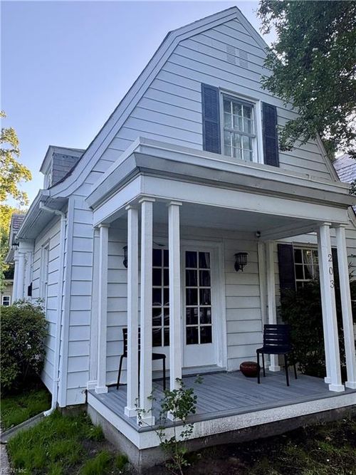 203 Hurley Ave, Newport News, VA, 23601-4007 | Card Image