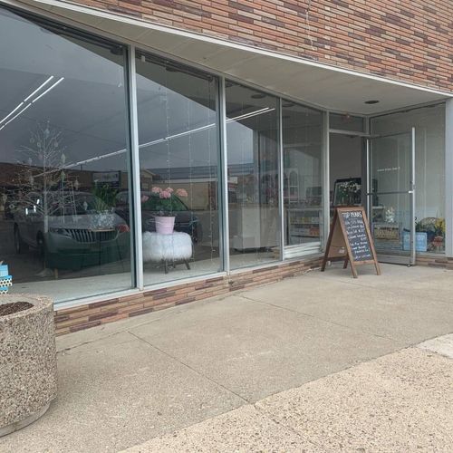 15 S Central Ave, Cut Bank, MT, 59427-2914 | Card Image