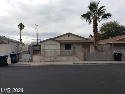 1929 Evelyn Avenue, House other with 3 bedrooms, 2 bathrooms and null parking in Henderson NV | Image 1