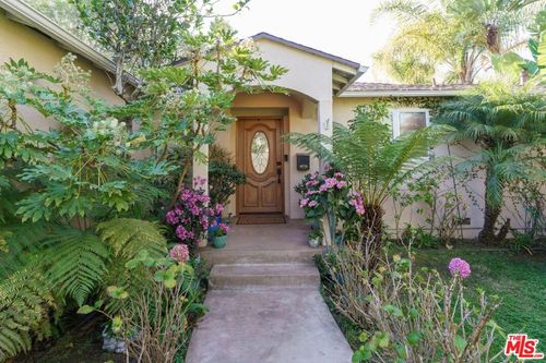 3251 Stewart Ave, Los Angeles, CA, 90066-1538 | Card Image