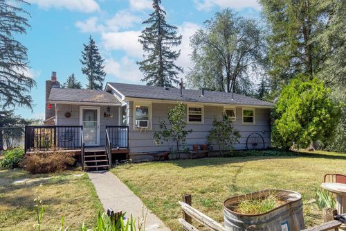 2821 W Denison Rd, Deer Park, WA, 99006-9382 | Card Image