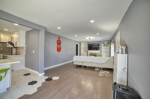 4301 N Indiana Ave, Oklahoma City, OK, 73118-2219 | Card Image